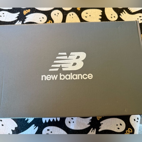 New Balance 9060 Arid Stone Mushroom Sneakers - Picture 9 of 11